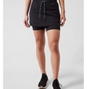 Athleta Trekkie Skort